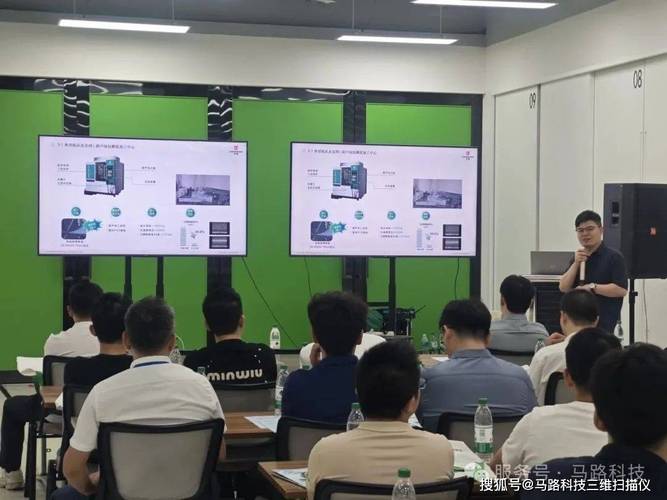 汇专超声绿色机床创新应用通过"软件+硬件+服务" 的一体化模式,各产品